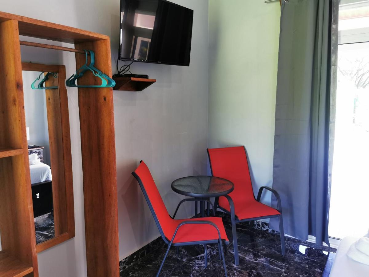Hotel Tuki Tuki Samara